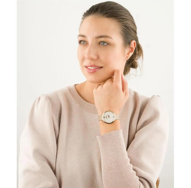 Часы Adriatica A3632.9V8FQ