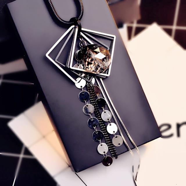 

Прибуття Довгі намиста для жінок Модні сірі кришталеві кольє Collier Femme Виразні намиста та підвіски Аксесуари