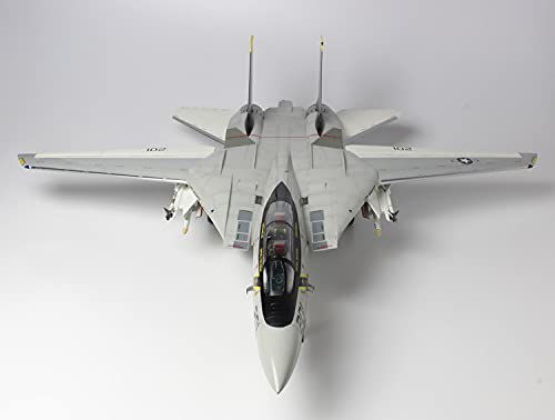 Platz/Italeri 1/48 Scale Aircraft Series U.S. Navy F-14A Tomcat Jolly Rogers (1970s VF-1, VF-2, VF-84) Plastic Model Kit TPA-01