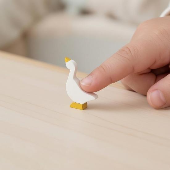3Pcs Goose Wood Table Sign, Nordic Style Minimalist Solid Wood Decorative Ducks Set, Tabletop Centerpieces for Home Office Kids Room Shelf Decor