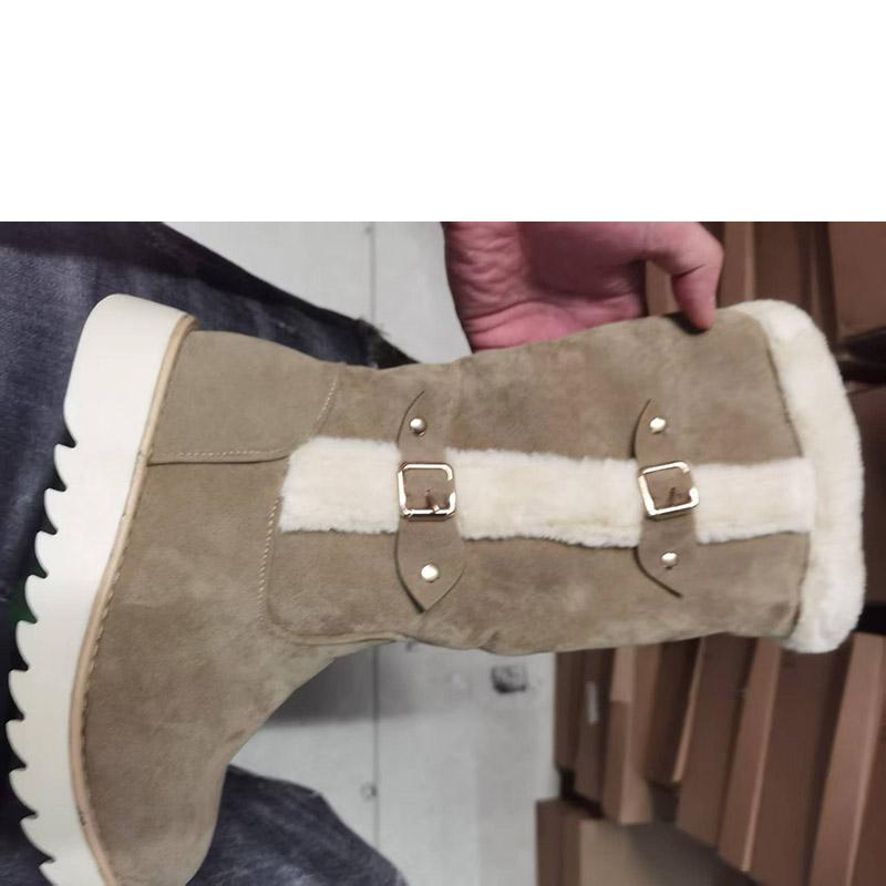 Women's Snow Boots Winter New Warm Thick-bottomed Skiing Must-have Large-size Plush Medium Boots