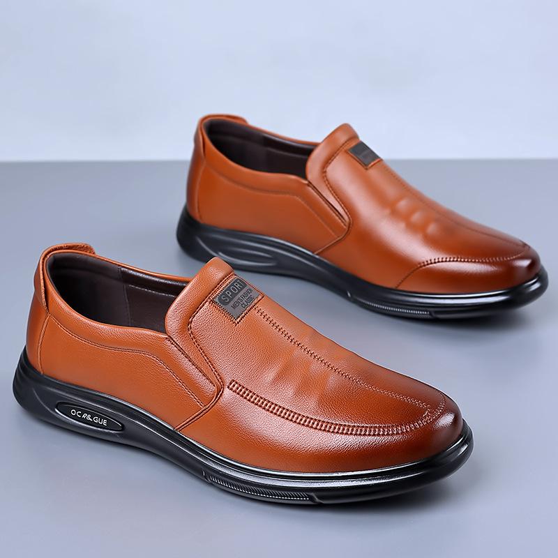 Non-slip waterproof and oil-proof kitchen leather shoes chef solid breathable work men's shoes summer men's leather casual sandals