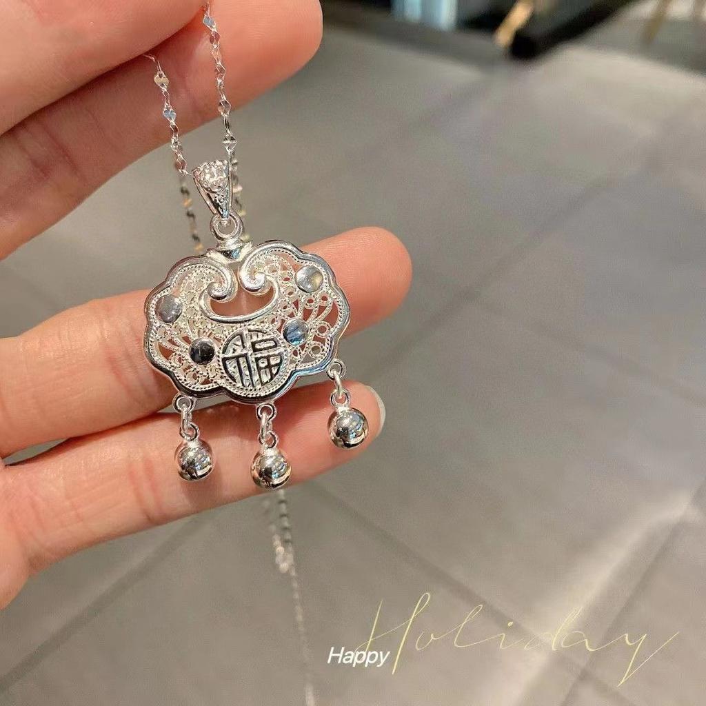 Klassische Fu-Zeichen Sicherheitsverschluss Halskette Damen Leichter Luxus Nische Reich Quaste Leichter Luxus Langlebiger Verschluss Schlüsselbeinkette Anhänger