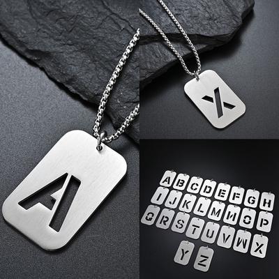 26 Buchstaben Männer und Frauen Mode einfache coole Titan Stahl Namensschild Anhänger Halskette englische Buchstaben Halskette