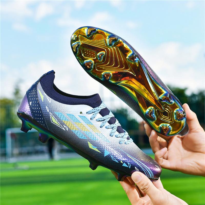 Colorful Electroplated Bottom Couple Teen Student Game Training TPU Seamless Low-top Football Shoes