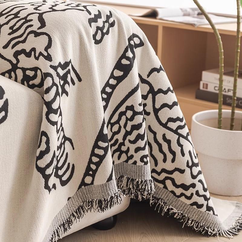 Funda Sofa Chenille Hawaii Tiger Pattern Sofa Mat Throw Blankets 2024 Autumn Winter Camping Picnic Sofa Cover Housses De Canapé