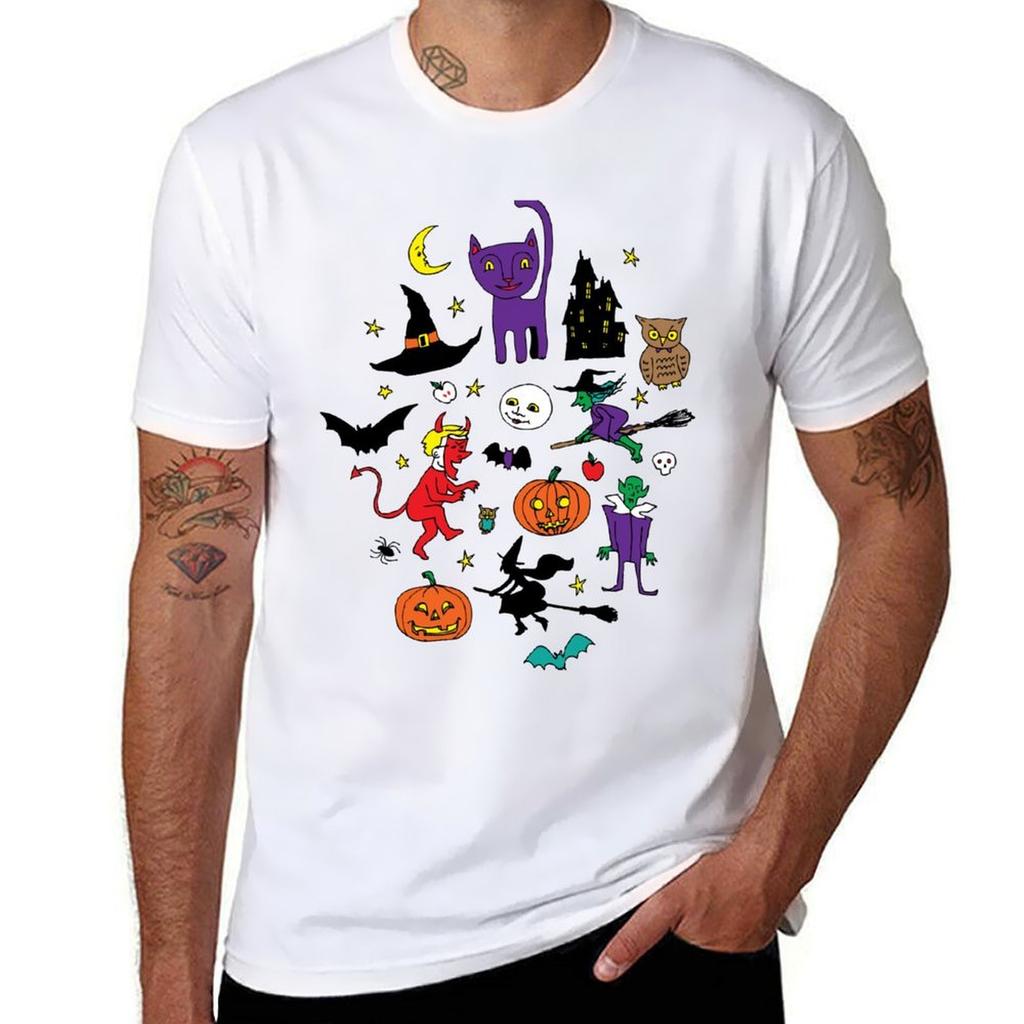Retro Halloween  Halloween Pattern By Cecca Designs Tshirt Casual Basic Short Sleeve Tshirt