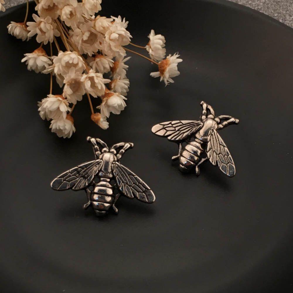 

Pin Collor Suit Men Metal Women Brooches Brooch Small Fresh Bee срібний