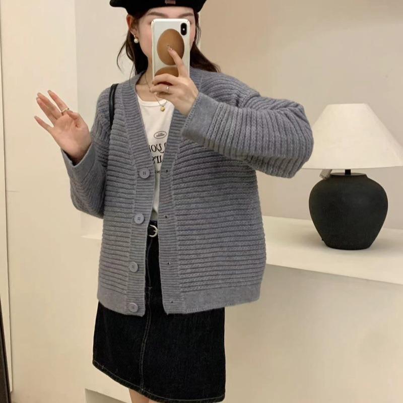 Simple V-neck Sweater Jacket Women's Autumn and Winter New Loose Soft Waxy Lazy Wind Knitted Cardigan Top