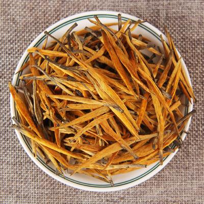 Yüce Yunnan Altın İğne Dian Hong Altın Uç Dianhong Siyah Çay 250g