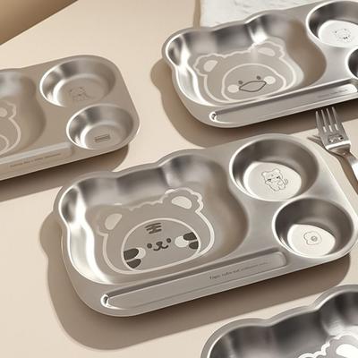 Alimente solide – Veselă pentru copii