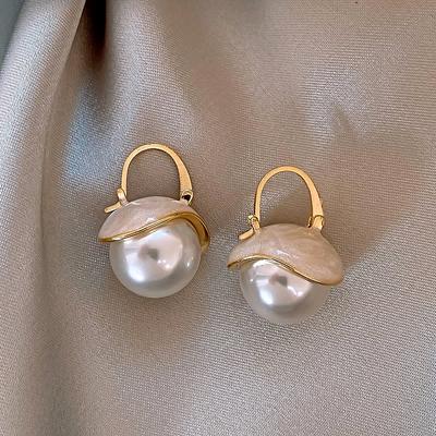 Korea New Trendy Shell Imitation Pearl Hoop Earrings For Women Temperament Versatile Cute Small Earring New  Wedding Jewelry