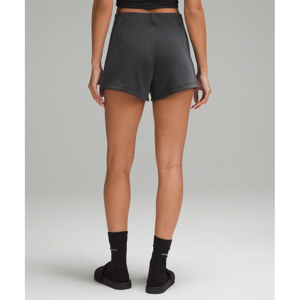 Lululemon Softstreme Kick Flare Mid Rise Short 4  Black