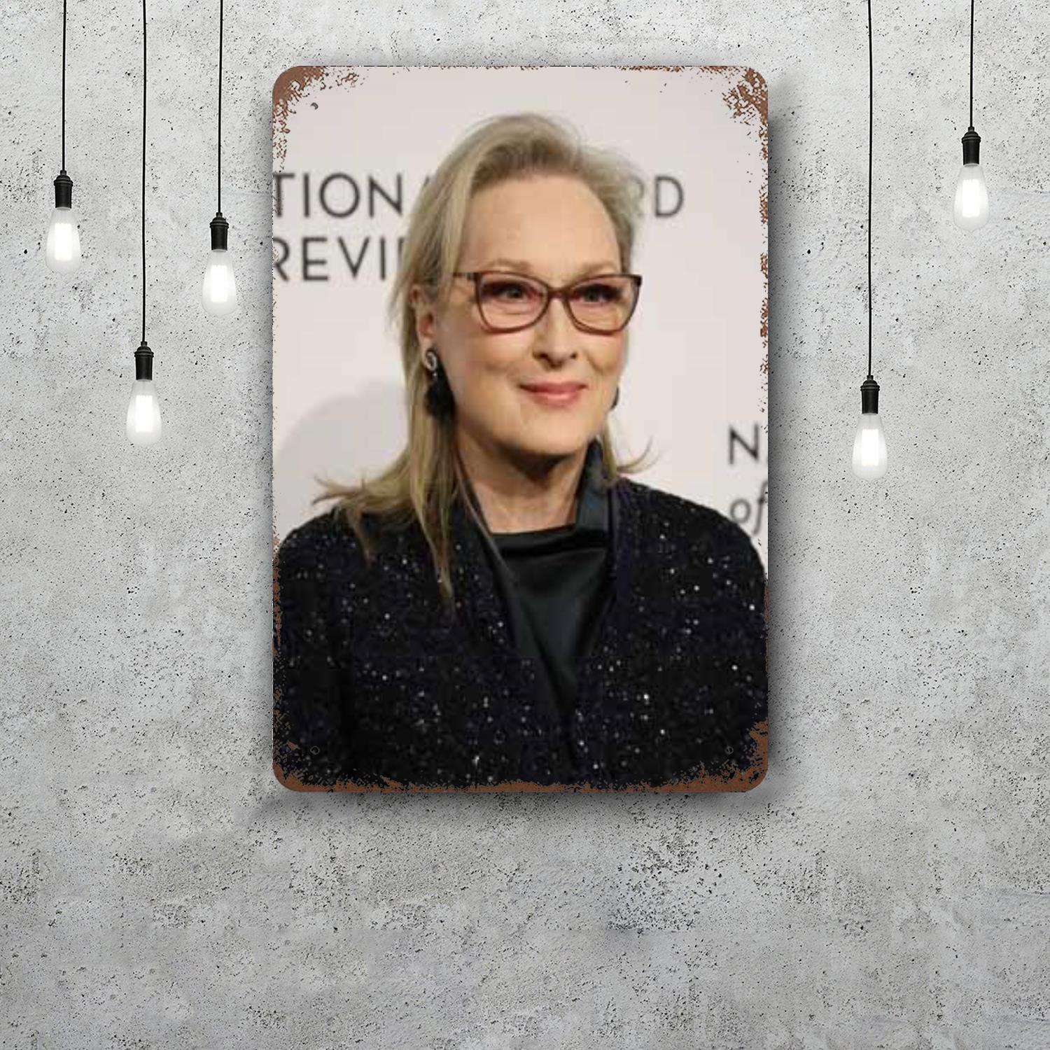 

meryl streep anthony Decor Vintage Metal Signs Tin Signs Captain Poster Decor for Bar Pub Club Man Cave Wall Decoration 20x30cm（7.8x11.8inch）