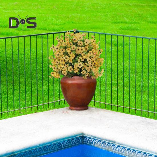 1/2 ks Umělá fialová květina s kolíkem Odolná proti UV záření Faux plastový květinový hrot Vnitřní Venkovní Zahrada Veranda Patio Svatba Party Dekorace