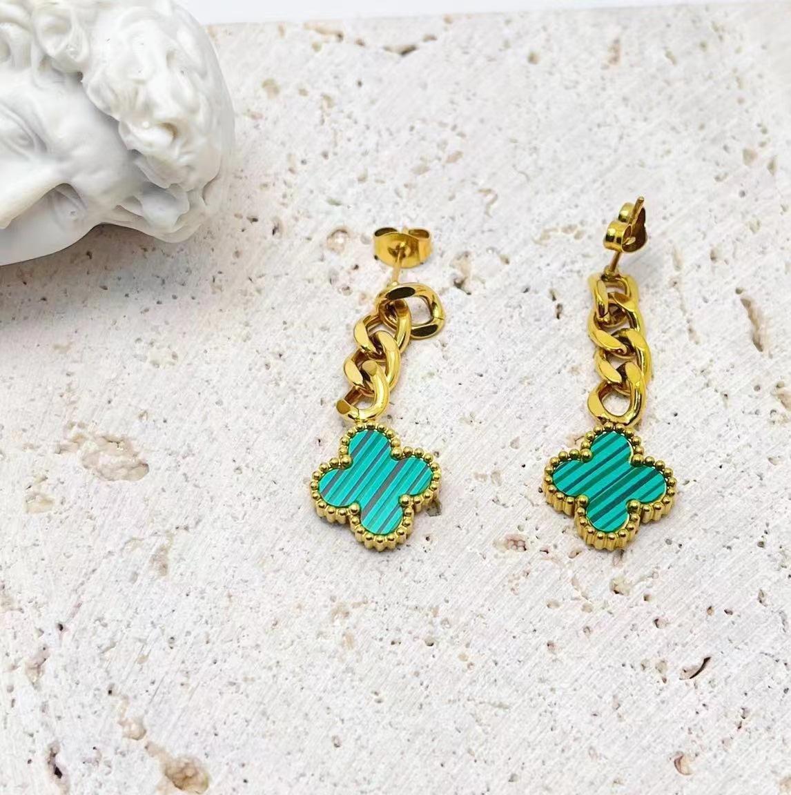 

Темперамент Мода Ланцюжок Двосторонні сережки-конюшина Ретро Модні Нові Сережки Прості Сережки Інтернет-зірки Жіночі Сережки червоний