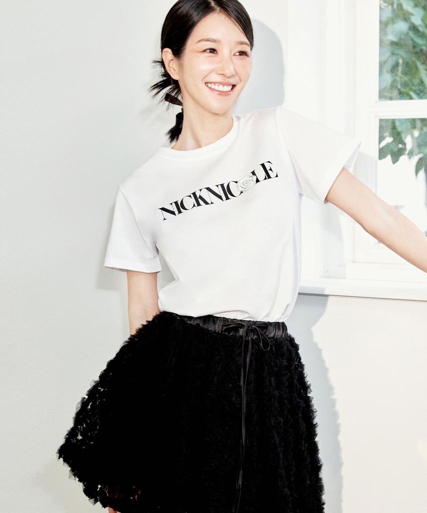 Nigaennikol Nicole Rose Lettering Slim Top_White Black