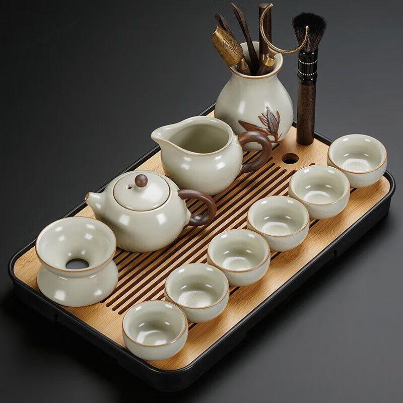 Light Jade Beige Ru Kiln Kung Fu Tea Set