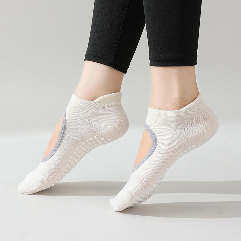 2023 New Yoga Socks Women Professional Non-Slip Pilates Sports Non-Slip Socks Summer Thin Backless Floor Socks