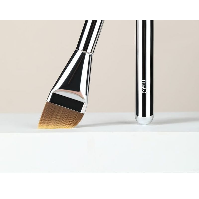 MSQ - Flat Foundation Brush