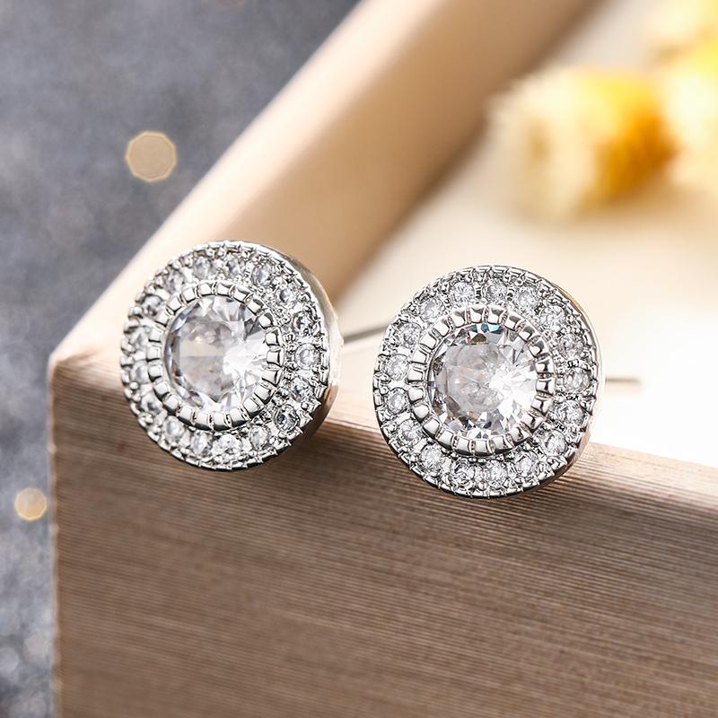 

Trendy Sparkling Zircon Romantic Cute Four-Pointed Star Stud Earrings For Women European Fashion Gold Color Jewelry Gift
