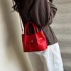 Premium niche woven bucket bag new large-capacity commuter women's bag pu messenger bag dumpling bag handbag