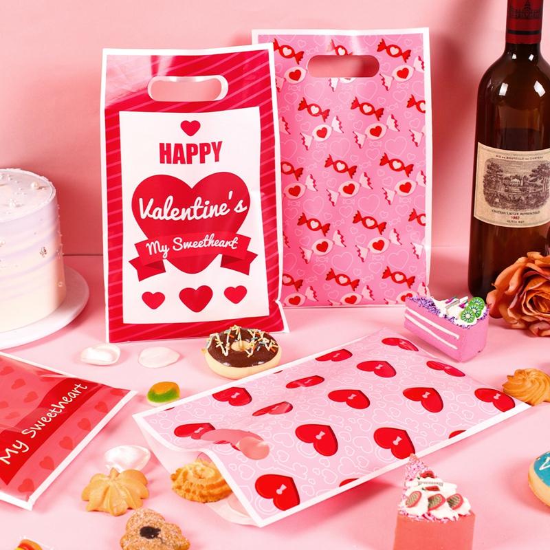 50pcs Pink Heart Valentine's Day Plastic Gift Bags Candy Bags For Valentine's Day Party Favor Wedding Decor And Party Suppllies