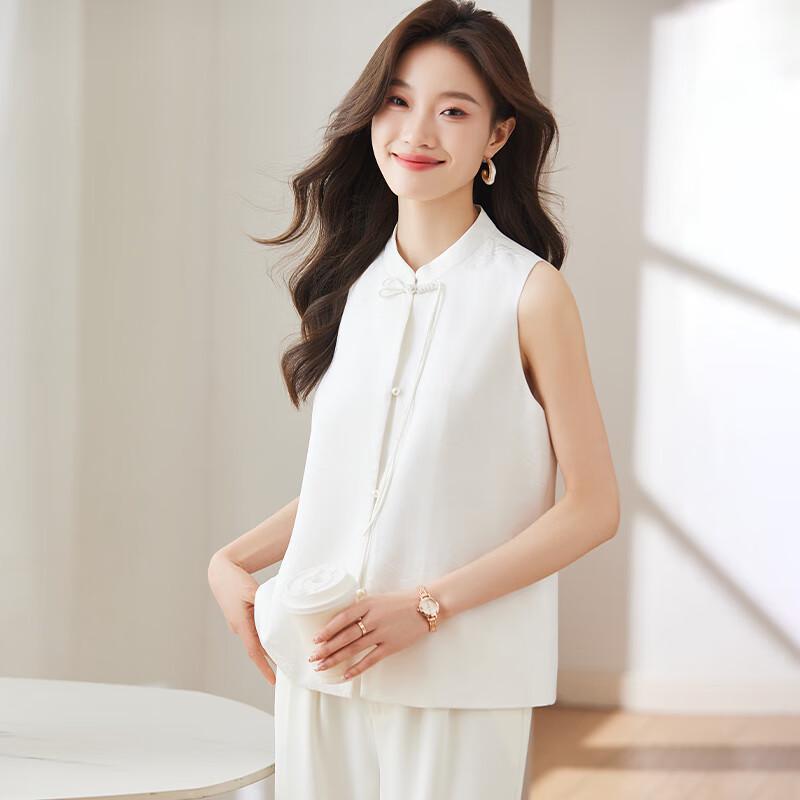 Women's New Chinese Style Embroidered Pankou Vest