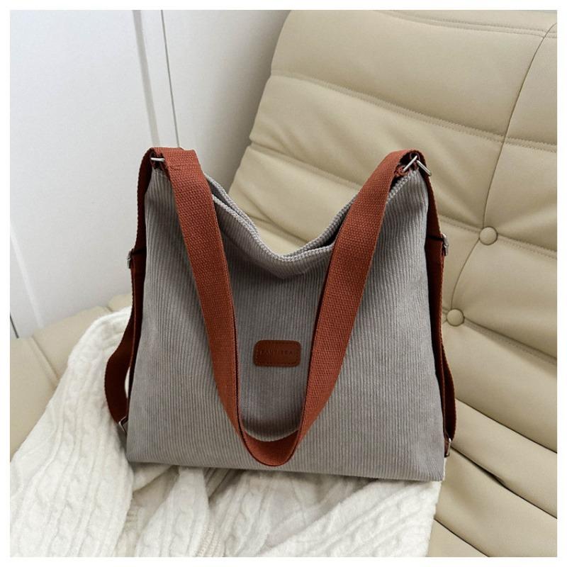 Large capacity bag New fashion shoulder messenger bag Backpack women's casual versatile going out travel backpack