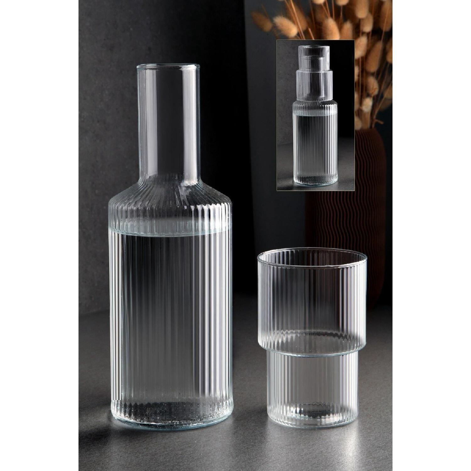 

1lt Glass Luxury Bedside Jug With Glass чистий