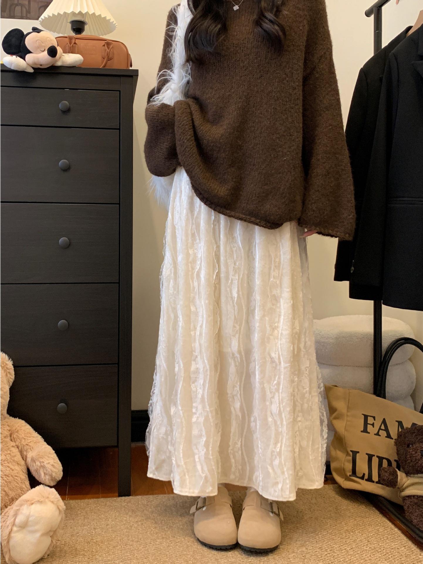 

Plus Size Women s Vintage Lace Ruffle Elegant Velvet Long Dress with High Waist and Slimming A-line Design for Autumn/Winter 2XL (for 70-80 kg) абрикосовый
