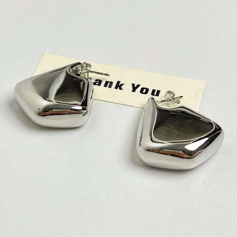 Vintage Ins Style Geometric Triangle Smooth Earrings New Punk Fashion Earrings Studs Women's Party Jewelry Accessories