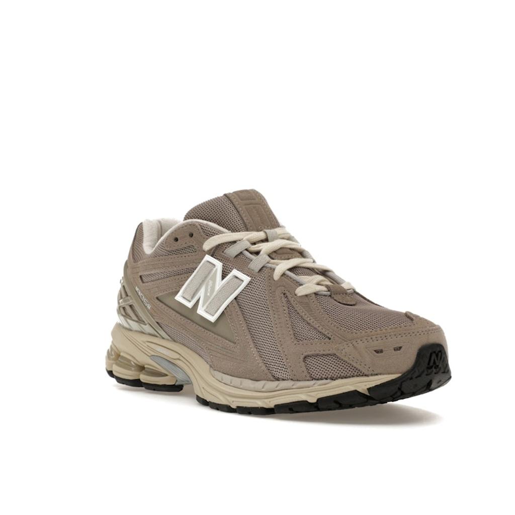 New Balance 1906R Beige Cream Unisex Sneakers Brown M1906RL