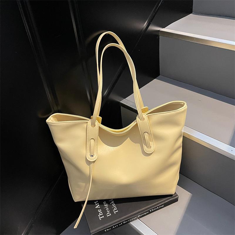 Large capacity bag women's tote bag 2025 new high-end soft leather shoulder large bag popular work commuter bag