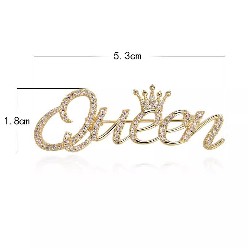 Брошь Xiaoxiangfeng Alphabet Queen, высококачественная женская индивидуальная простая антибликовая булавка, универсальные высококачественные аксессуары для корсажа