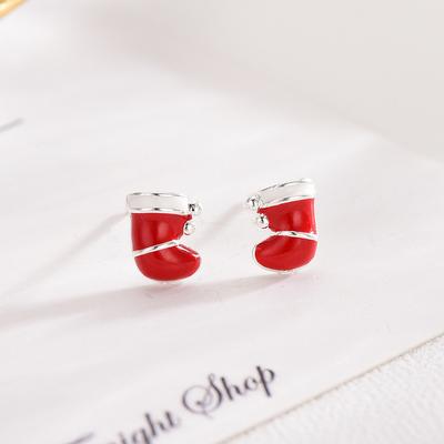 Kleine Weihnachtsstrümpfe Ohrstecker Damen einfache Nischen Design Sinn für runde Perle rote Socken Ohrringe