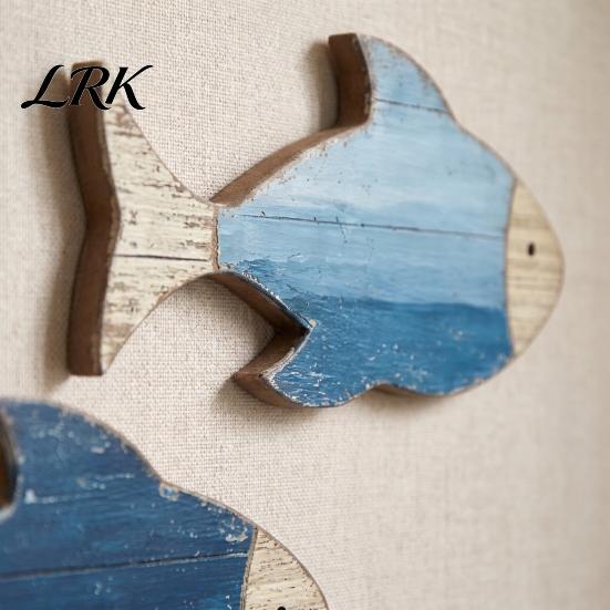 Nautical Home Decor 3Pcs Rustic Wooden Fish Wall Decor, Coastal Hanging Art, Handcrafted Sculptures Mediterranean Beach Themed Decoration for Bathroom