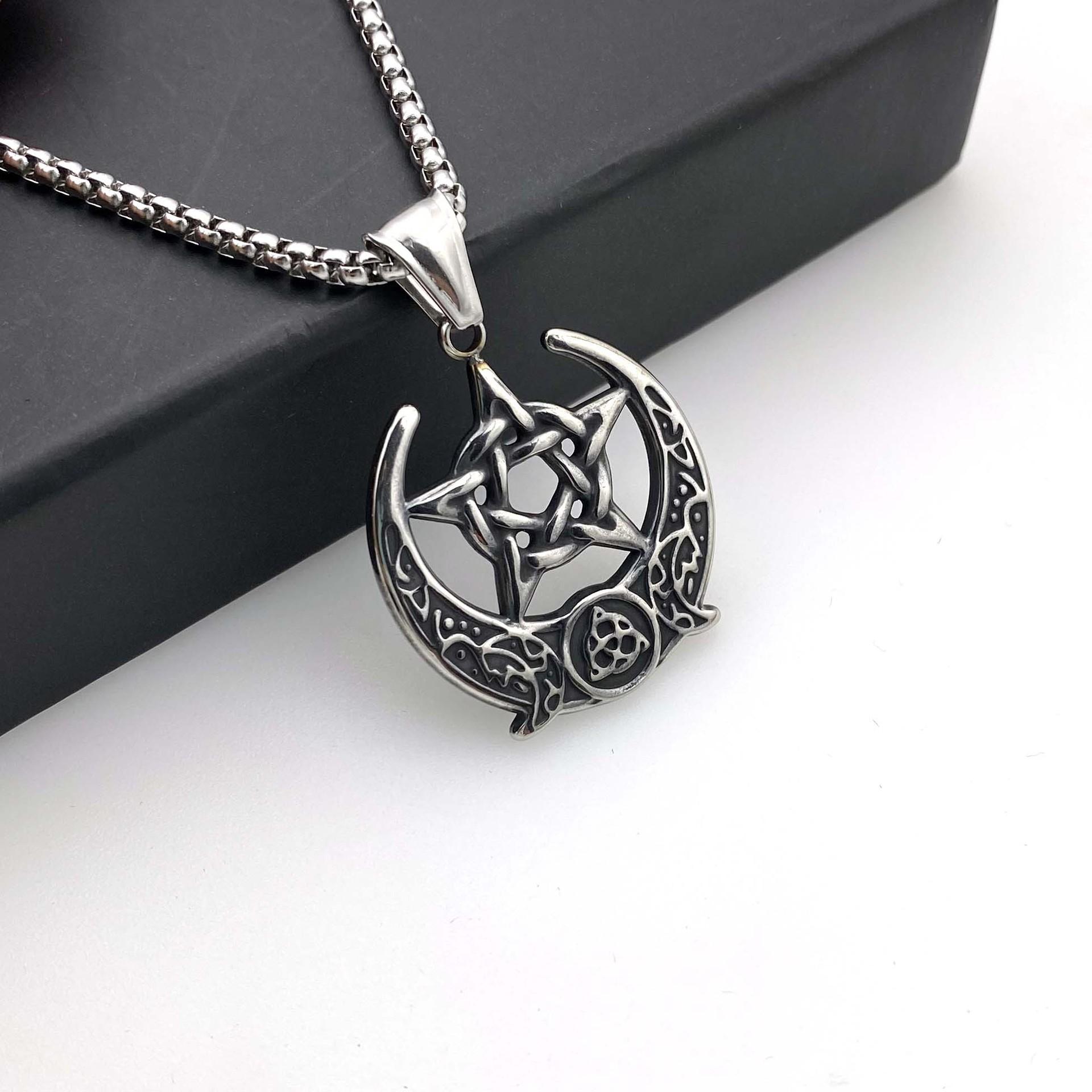 

Necklace Minimalist Crescent Moon Pentagram Roman Daily Versatile Couple Pendant 50CM(Necklace Size)