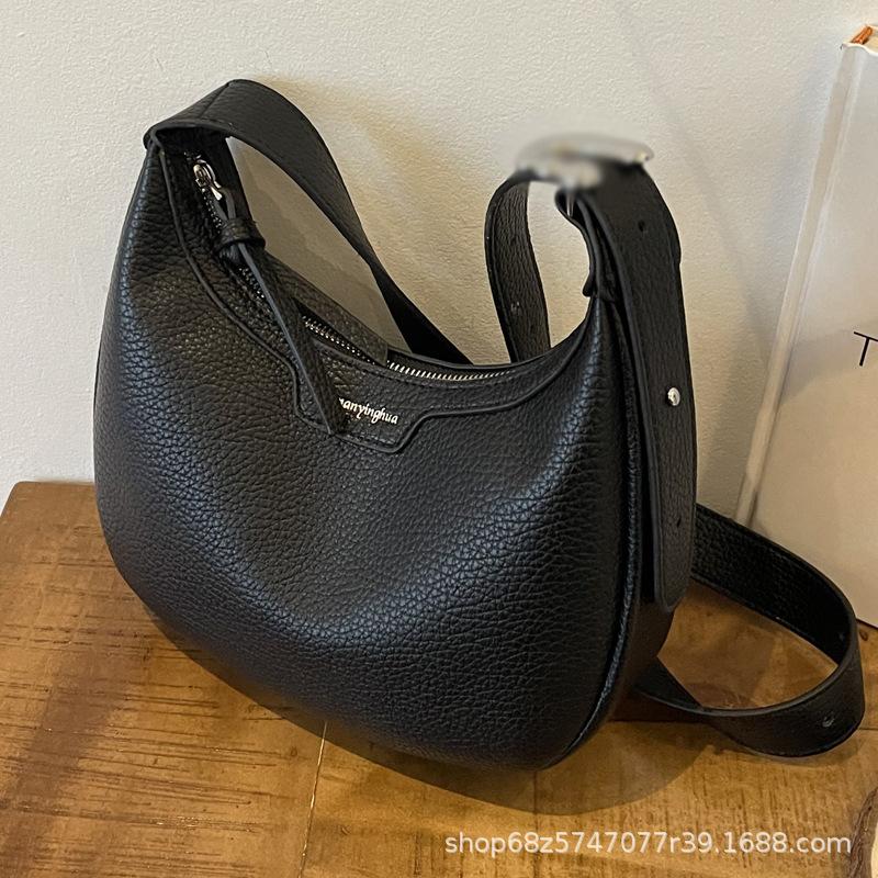 2025 spring new personalized ins shoulder bag, casual fashion niche women's crescent bag, casual foreign style crossbody bag