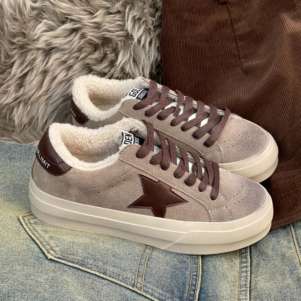 Star Board Shoes Women's Autumn and Winter New Velvet Women's Leisure Sports Versatile Trend White Shoes