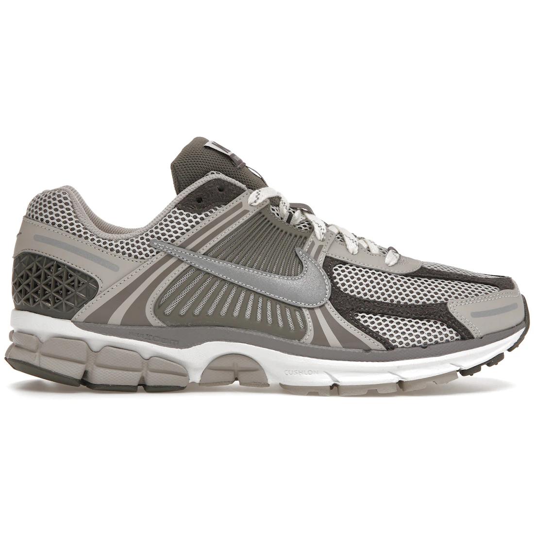 

Кроссовки Nike Zoom Vomero 5 Iron Ore Flat Pewter(ФД0791-012) 37.5