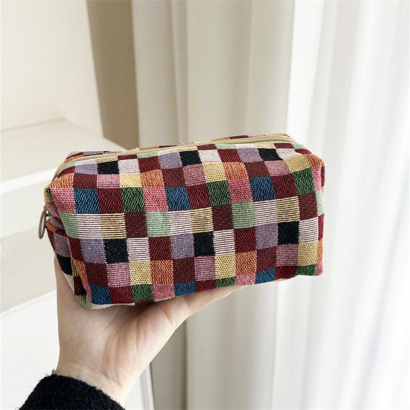 Retro Plaid Makeup Bag for Women Multicolored Plain Cosmetic Case Women Travel Organizer for Skincare Essentials Case