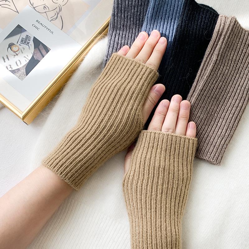 Women s Autumn/Winter Wool Knitted Fingerless Gloves for Writing One Size