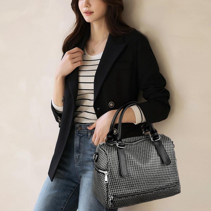 New Fashion Women'S Tote Bag Large Capacity Simple Casual Travel Bag High Quality Shoulder Messenger Bags For Women Designer Luxury Handbag