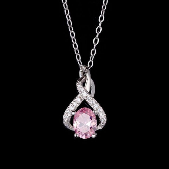 High-end Olive Green Heart Pendant Necklace Female Luxury Clavicle Chain 925 Silver Necklace Lady Temperament Delicate Gift