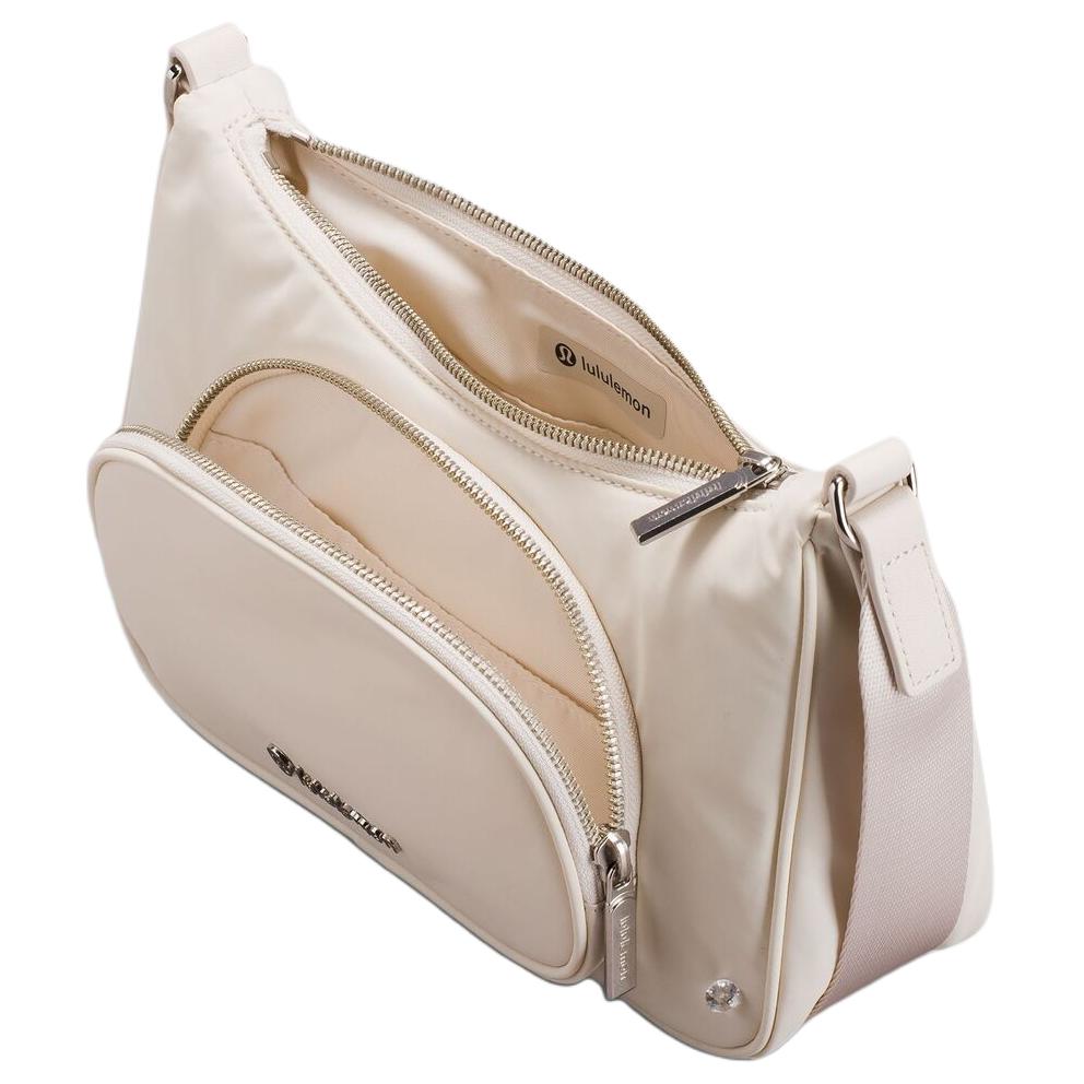Lululemon Crossbody 2L Adjustable Shoulder Strap Fashionable Versatile Recycled Nylon Sling Bag Women bags White Alabaster LW9DZGS-047748