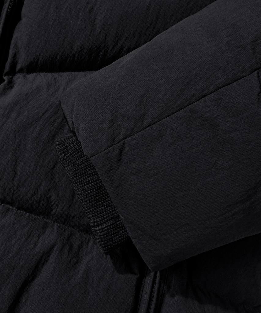 Verdnt Cut-Block Quilted Hooded Padded Jumper [Black]