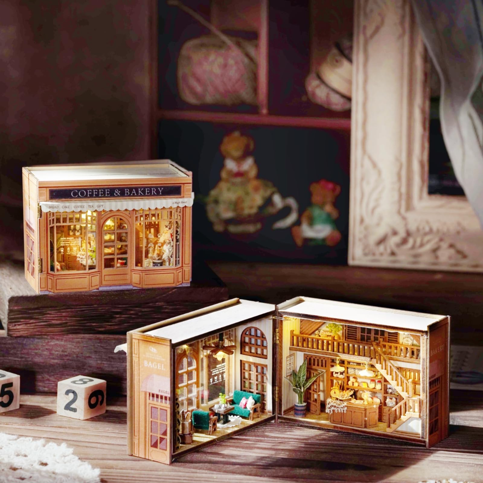 

ZKEIZU DIY Miniature Dollhouse Wooden Handmade Model Kit Gift Collection with LED Lights Adult Craft (Bagel Time)