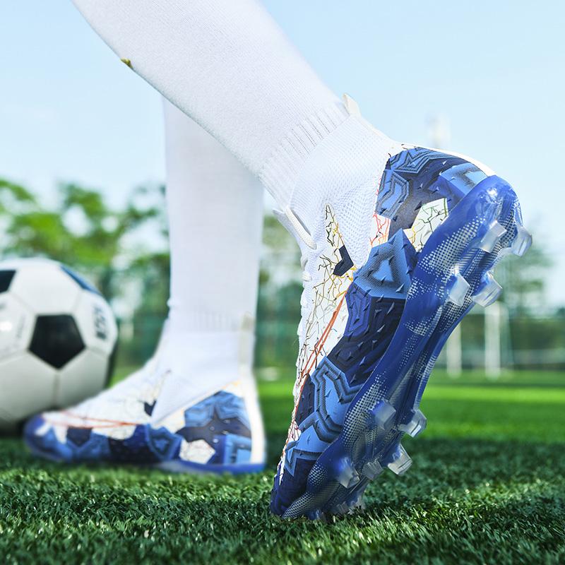 Professional Soccer Shoes Men Lace-up Long Stud Soft Sports Shoes Men Wear-resistant Training Ultra-light Football Boots Men