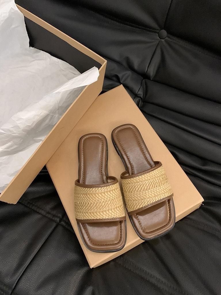 Women's Slippers Women's Summer Wear Niche Retro with Skirts Versatile Flat Bottom Beach Sandals